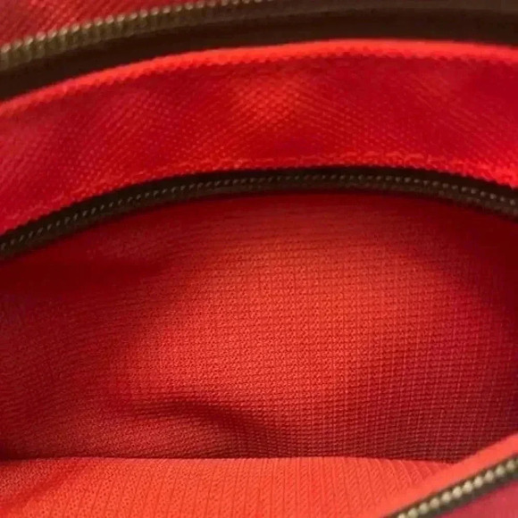 Hot Style Red Fanny Pack #Always been me # Keep it real w/ 3 zipper compartments - Picture 6 of 8